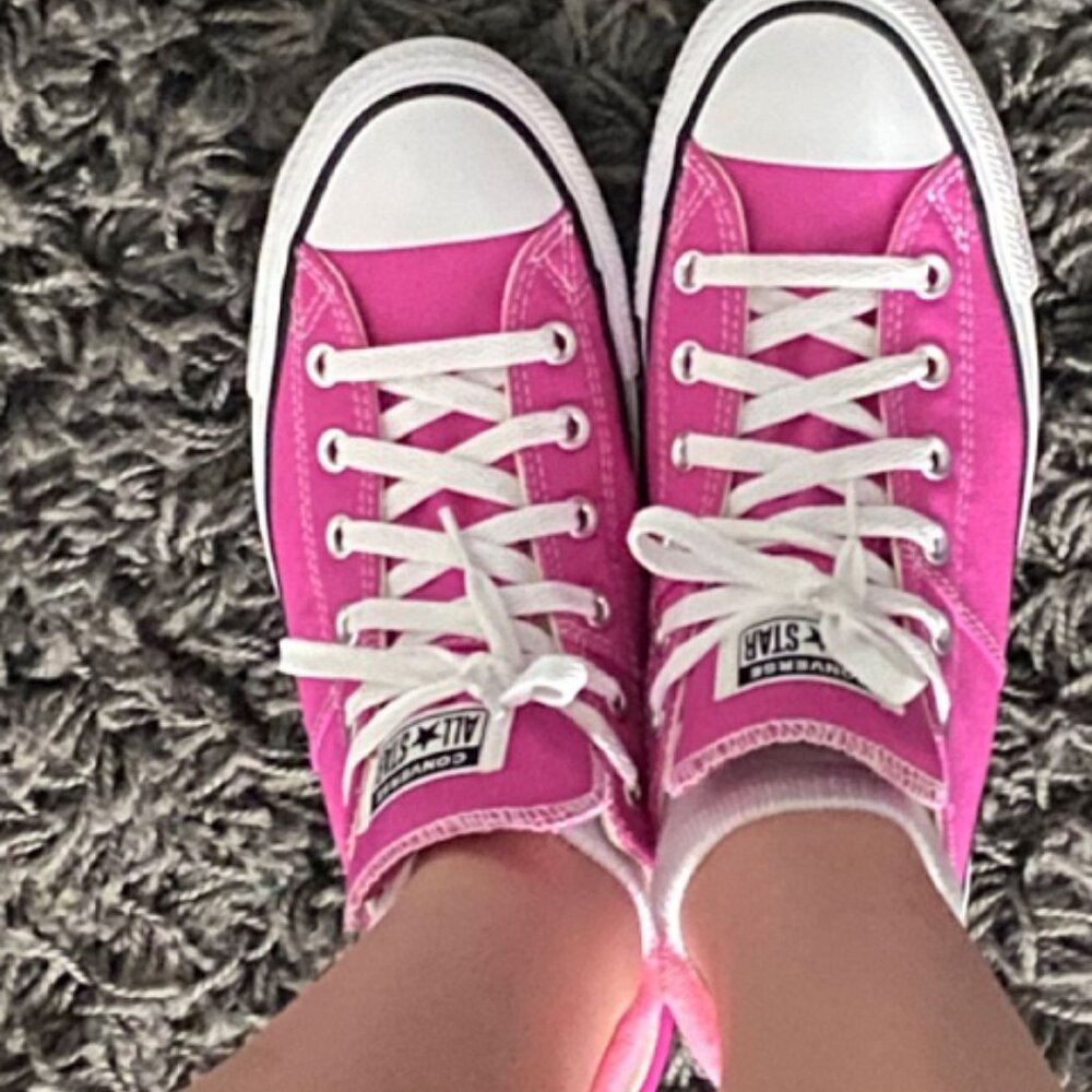 BNWoT CTAS Converse Hyper Pink 170157F vintage old school (7M - 9W) KICKS